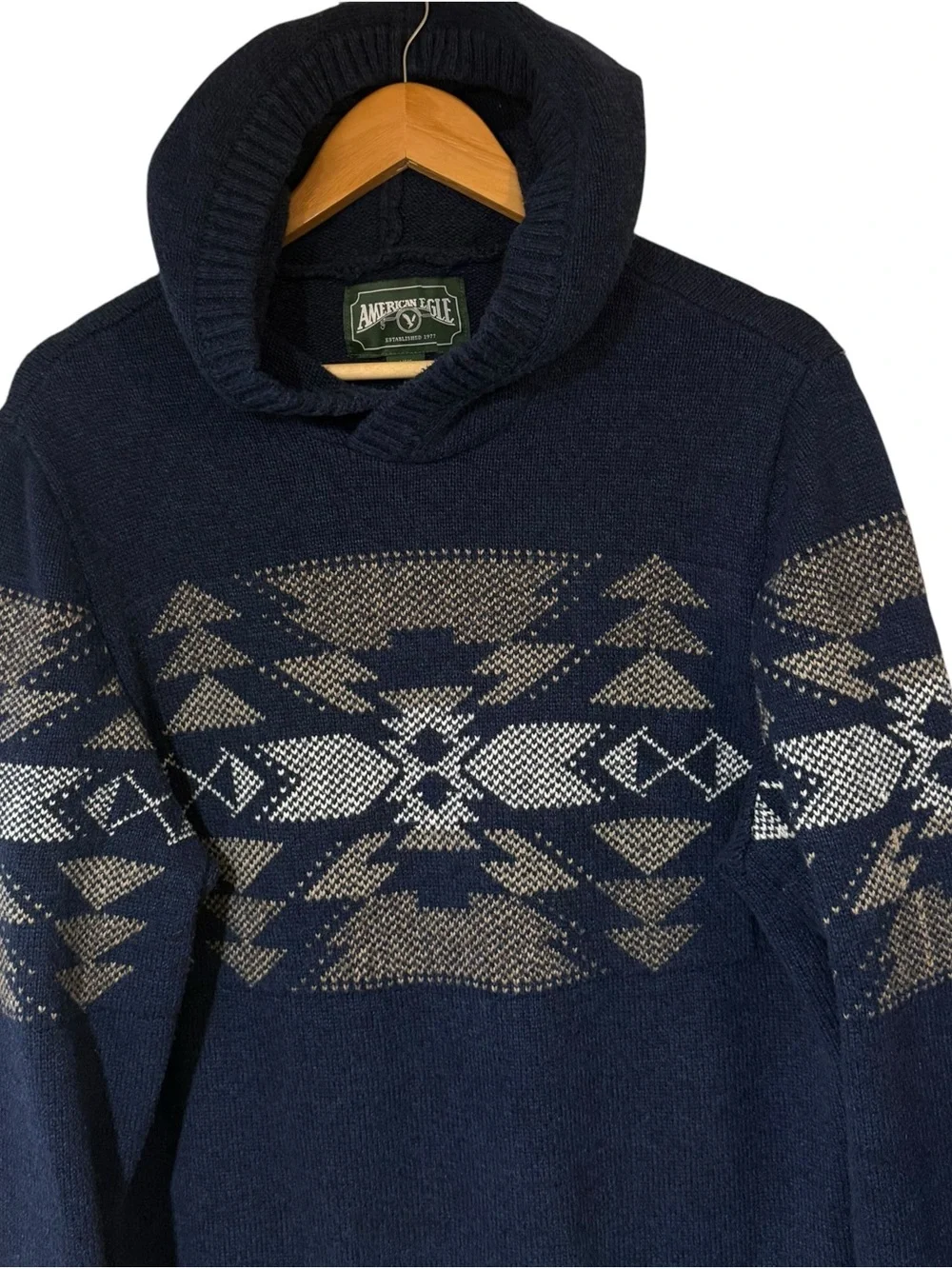 American Eagle Outfitters Men's Aztec Southwest Hooded Sweater Sz L Blue Tan